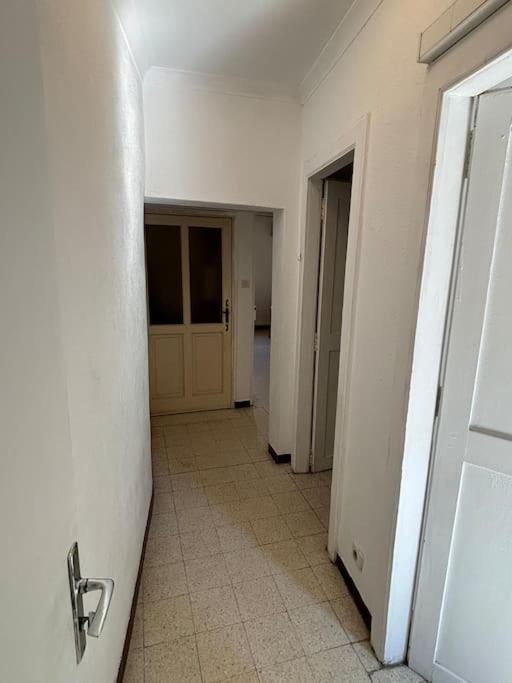 Maison De Ville Proche Mer, En Camargue Sur Le Chemin De Saint Jacques De Compostelle, Clim Reversible Vauvert Exterior foto